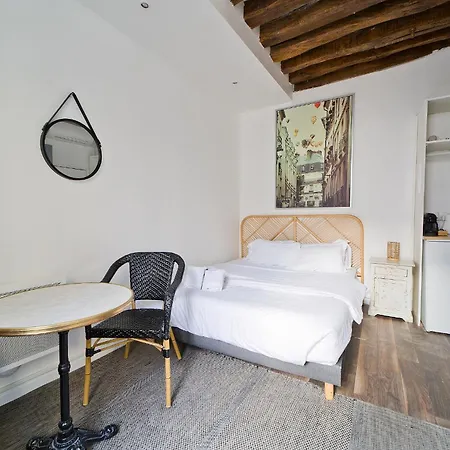 Clery 31 Apartament Paryż